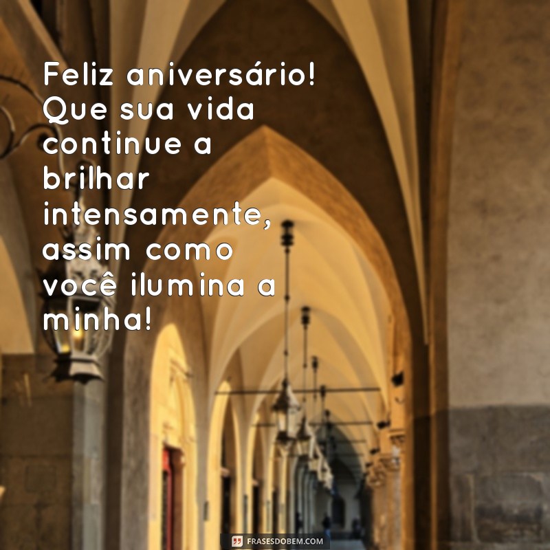 Mensagem de Aniversário para Amiga Especial: 20 Frases que Encantam 