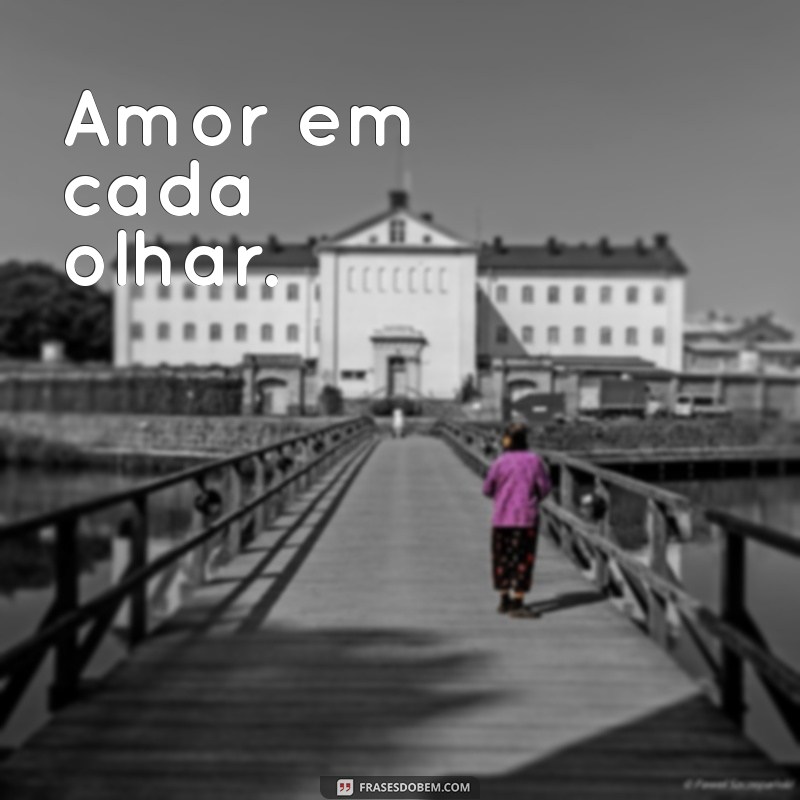 Frases Curtas e Românticas para Legendar Fotos de Casal 