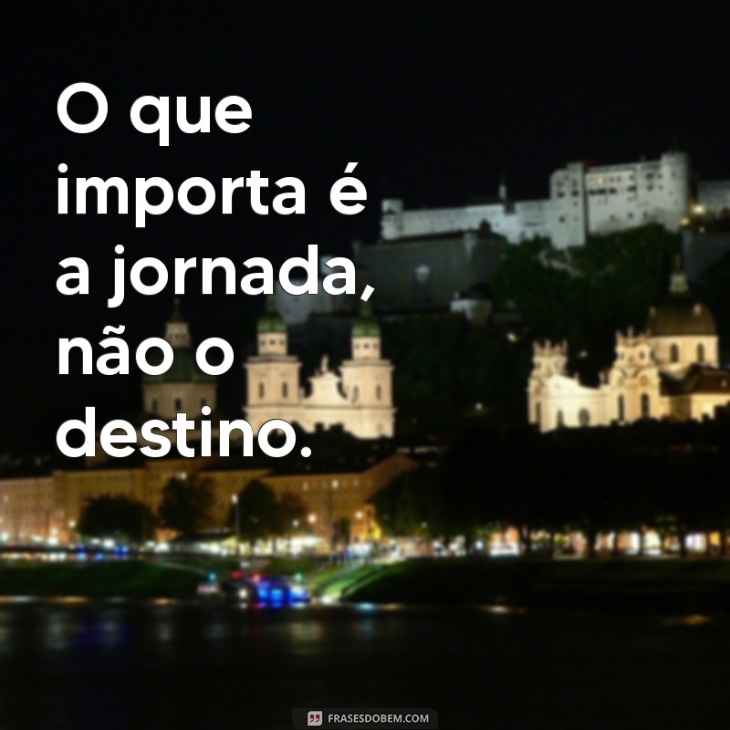 As Melhores Frases para Legendar Suas Fotos e Arrasar nas Redes Sociais 