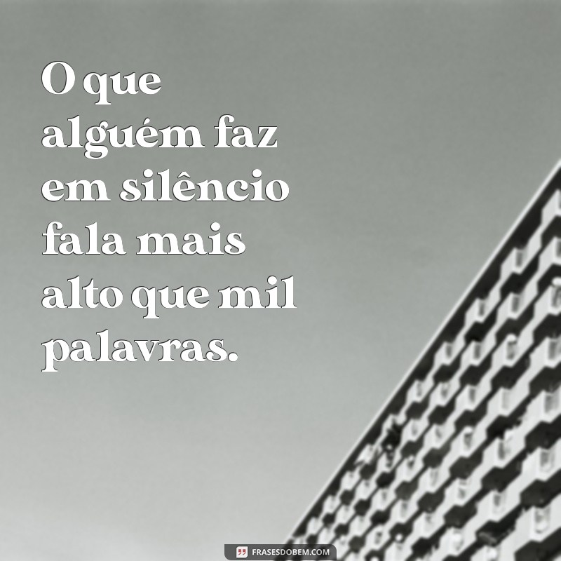 Como as Atitudes Revelam o Verdadeiro Caráter de uma Pessoa 