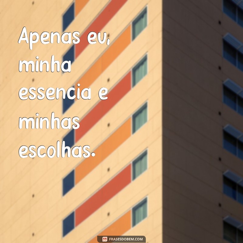 As Melhores Frases para Status de Fotos Sozinha: Inspire-se e Compartilhe 