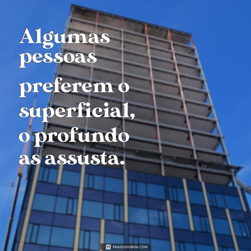 Frases Indiretas para Mostrar que Você Merece Mais Valor 