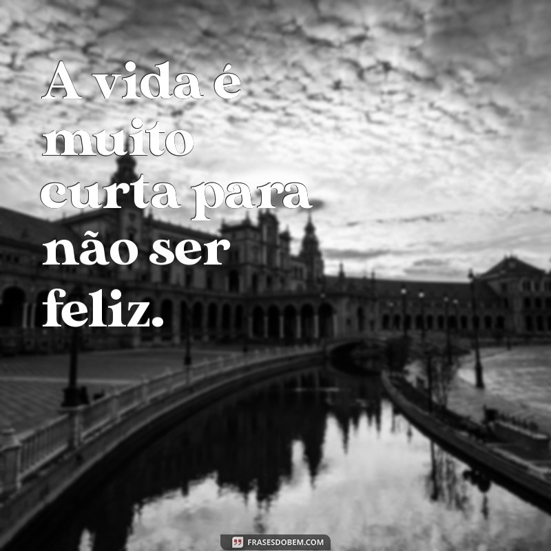 As Melhores Frases para Legendar Suas Fotos e Encantar Seus Seguidores 