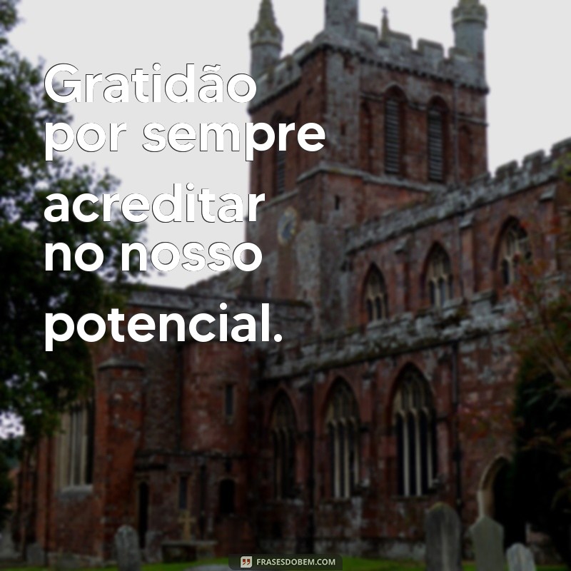 Frases Inspiradoras para Professores: O Que Escrever para Agradecer e Motivar 