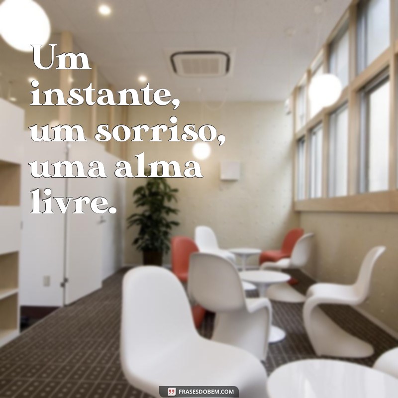 Frases Curtas para Acompanhar Suas Fotos Sozinha: Inspiração e Reflexão 