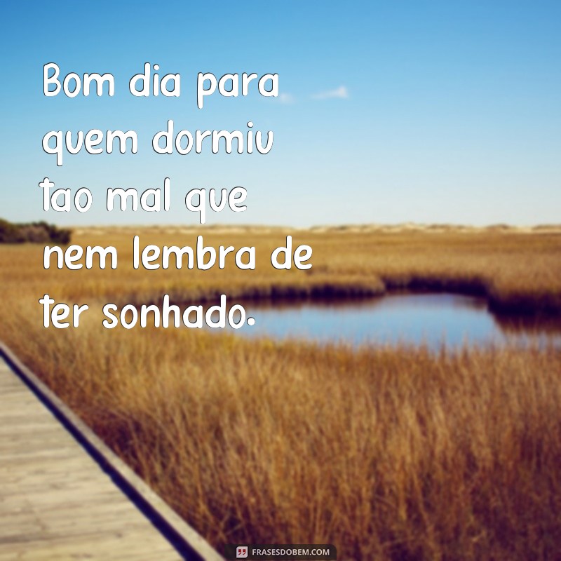 Descubra as melhores frases de bom dia engraçadas para compartilhar no WhatsApp! 