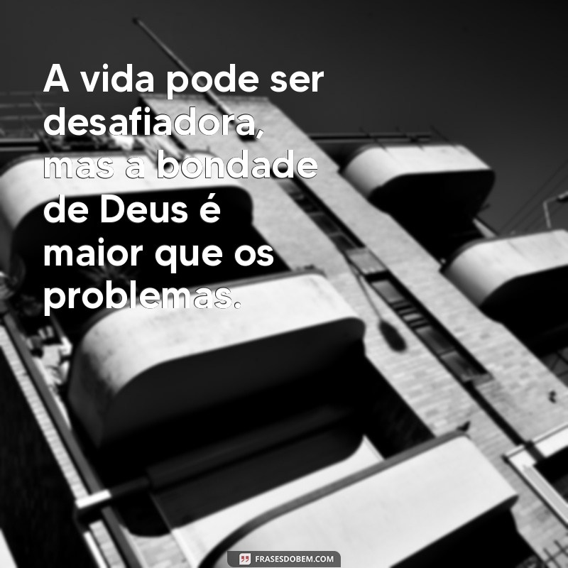 Deus é Maior: Mensagens Inspiradoras para Fortalecer sua Fé 