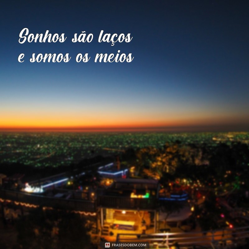 Poemas de Boa Noite: Mensagens Especiais para Encerrar o Dia com Amor 