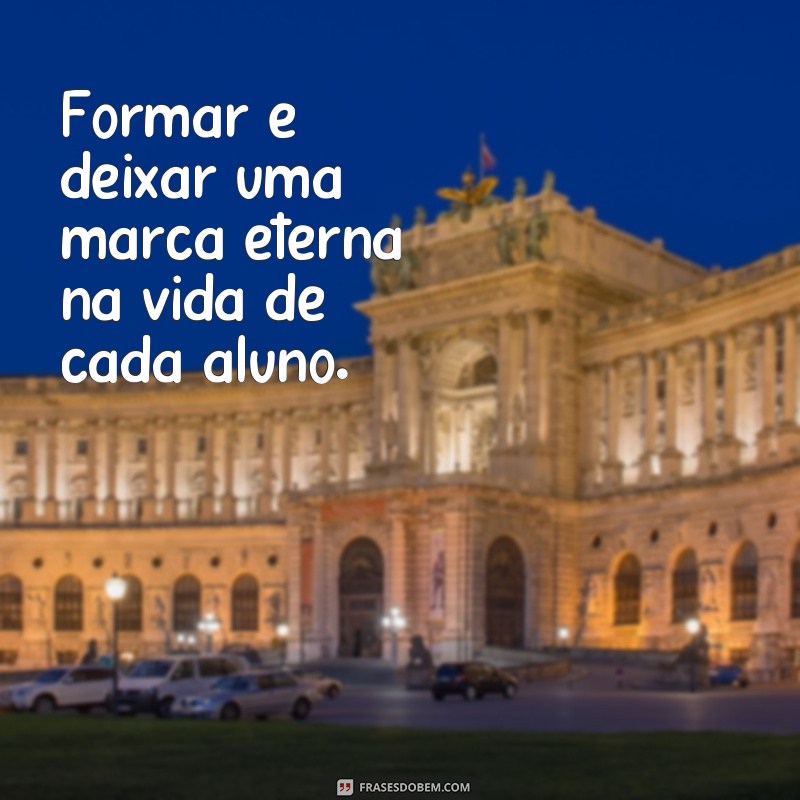 Descubra as melhores frases para personalizar seus copos de formatura em Pedagogia 