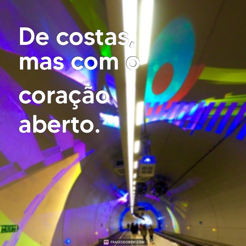 Legendas Criativas para Fotos de Costas: Inspire-se com Nossas Sugestões! 