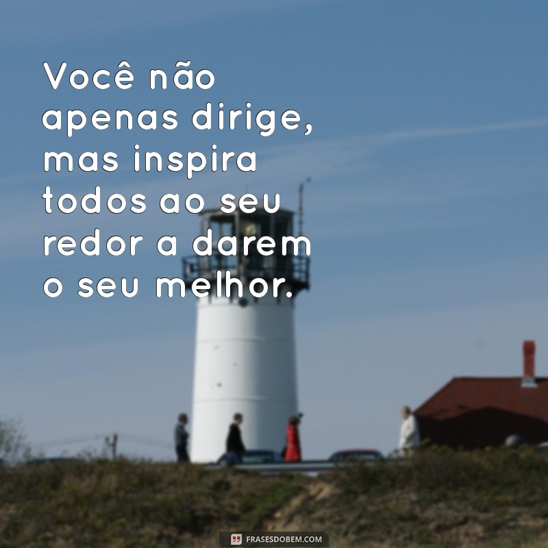 Frases Inspiradoras para Celebrar o Dia da Diretora: Homenagens e Mensagens 