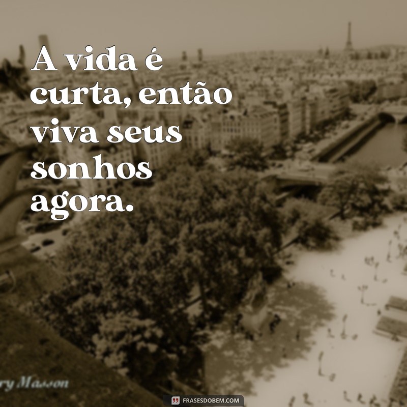 Melhores Frases do Dia para Inspirar Seu Instagram 