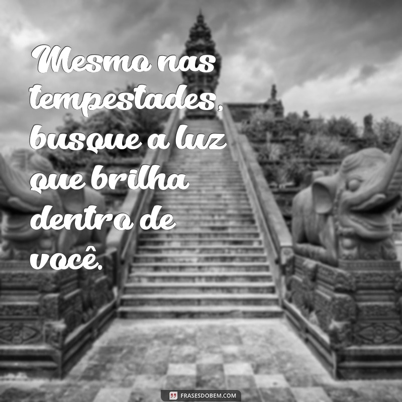 Mensagens Inspiradoras de Luz e Paz para Transformar Seu Dia 