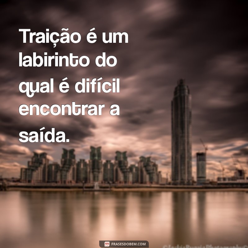 Entendendo a Traição: Causas, Efeitos e Como Superar 