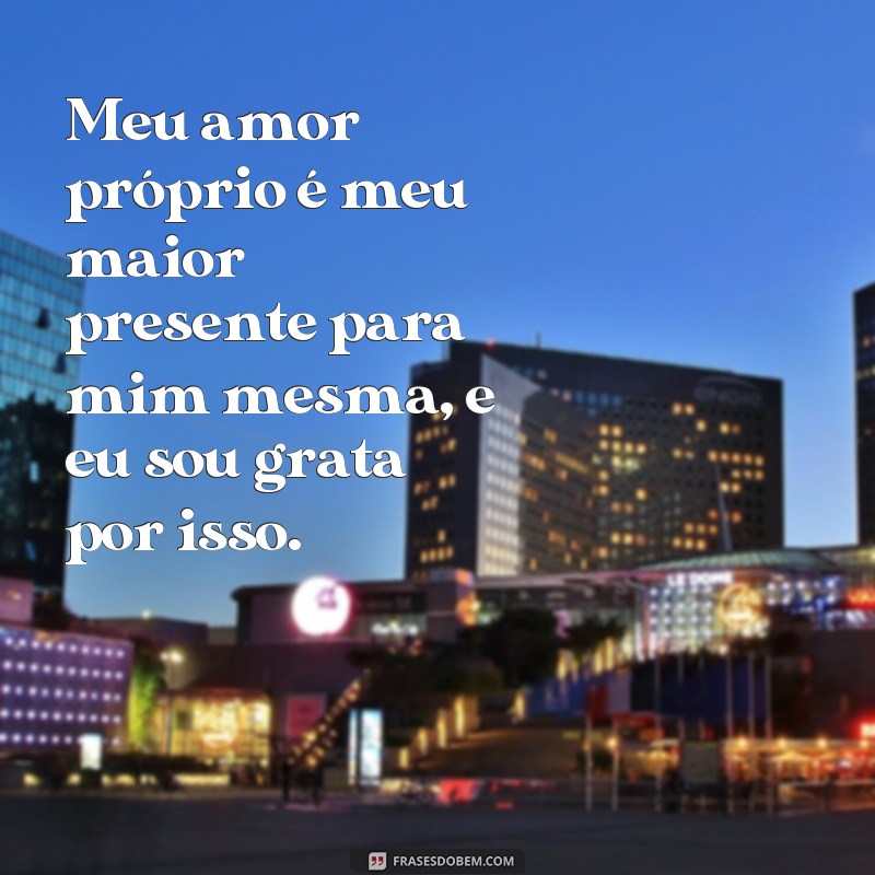 Descubra as melhores frases de amor próprio para legendar suas fotos sozinha 