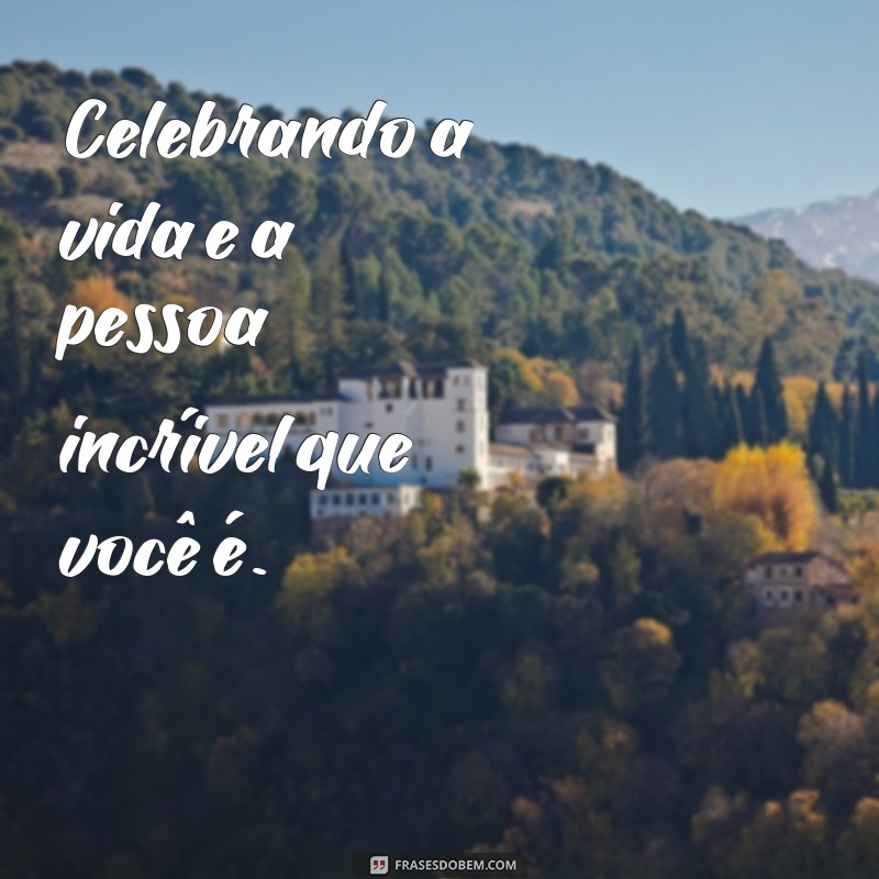 Descubra as melhores frases para decorar seu bolo feminino adulto 