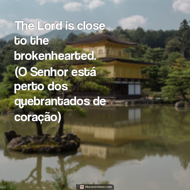 Descubra as mais belas frases de Deus em inglês e sua tradução 