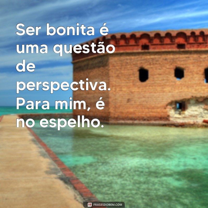 Descubra as melhores frases para arrasar nas legendas de fotos no espelho! 