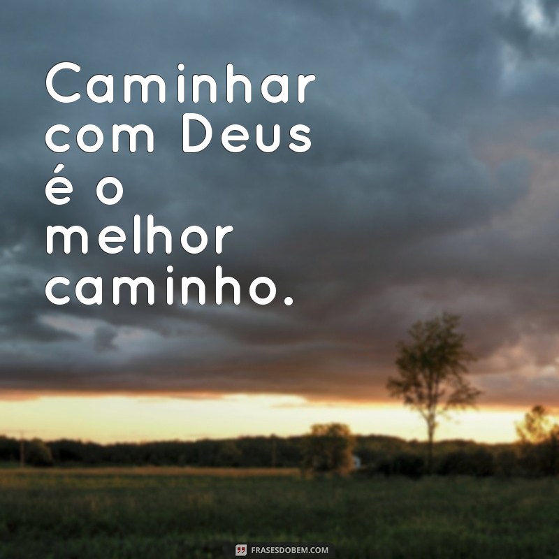 Frases Cristãs Curtas para Inspirar sua Fé Diariamente 