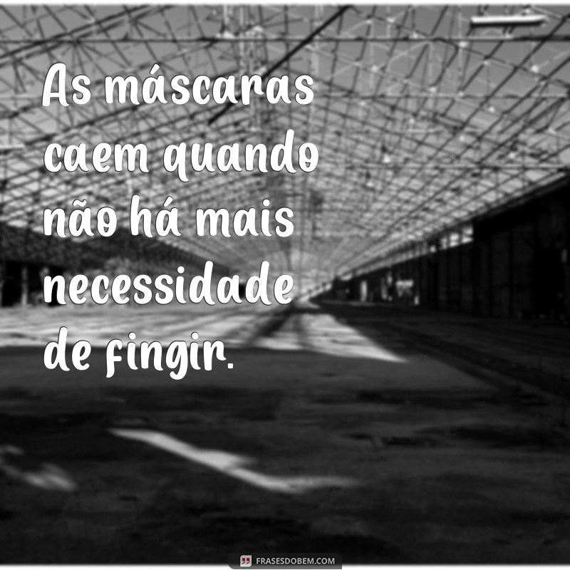 Descubra por que as pessoas mudam quando não precisam mais de você - Dicas para lidar com essa situação 