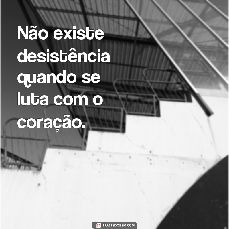 Descubra as melhores frases inspiradoras de um verdadeiro lutador de Muay Thai 