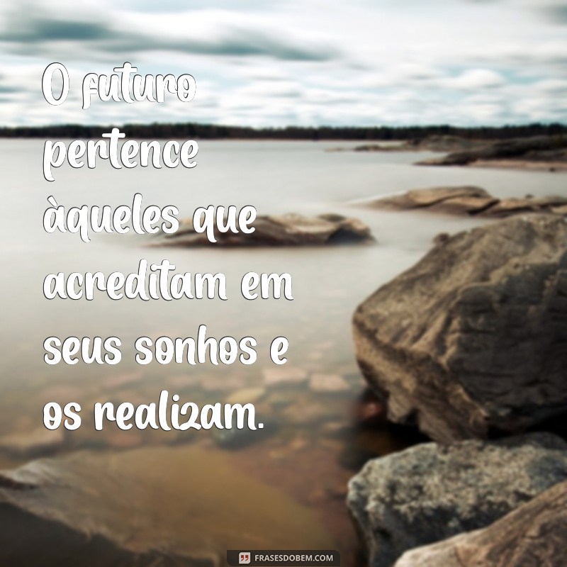 Frases Inspiradoras de Otimismo para Transformar seu Ambiente de Trabalho 