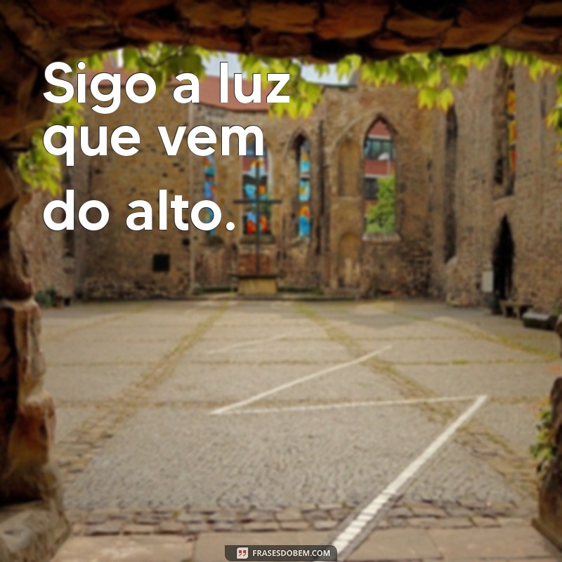 Frases Inspiradoras de Deus para Transformar sua Bio do Instagram 