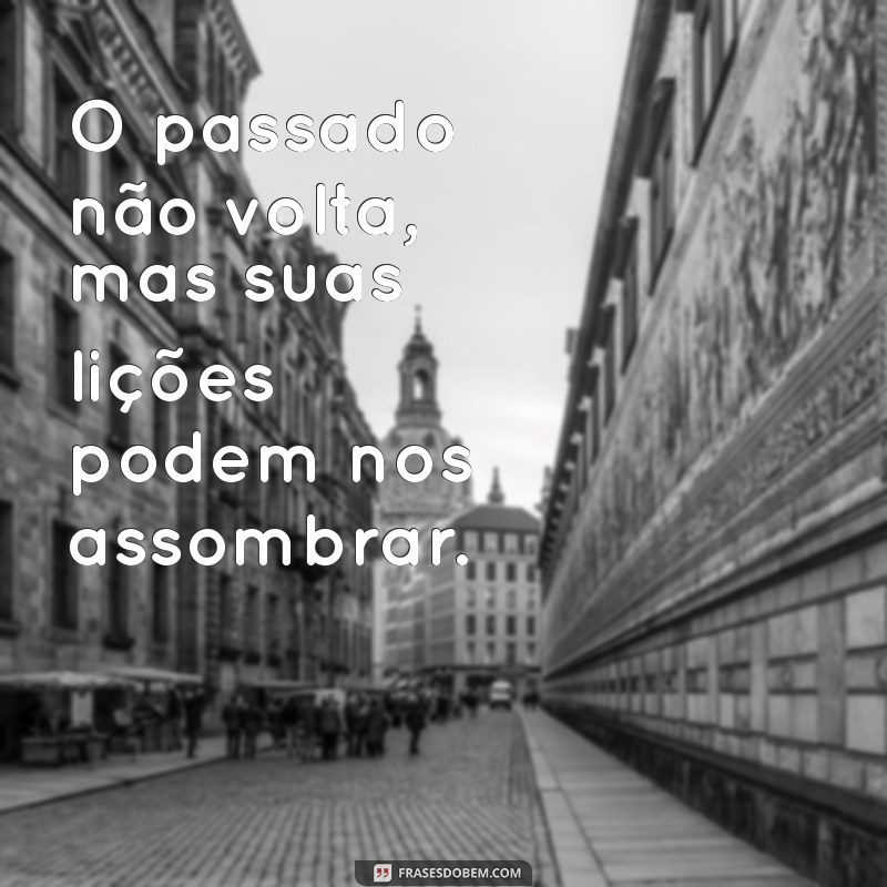 Descubra as Melhores Frases de Falsidade: Reflexões e Provocações 