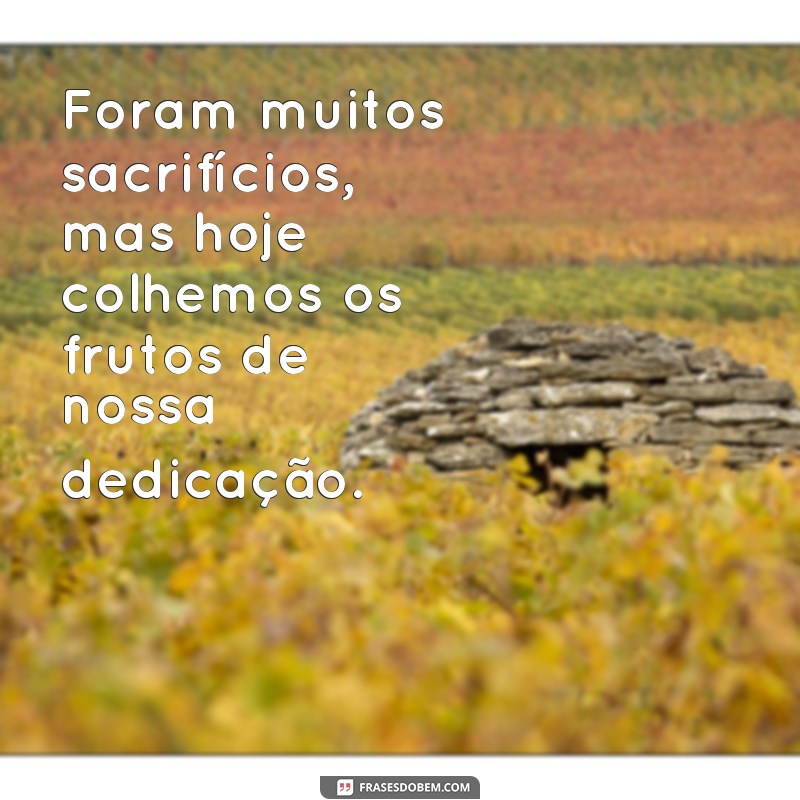 Descubra as melhores frases para plaquinhas de formatura e emocione-se com esse momento único! 