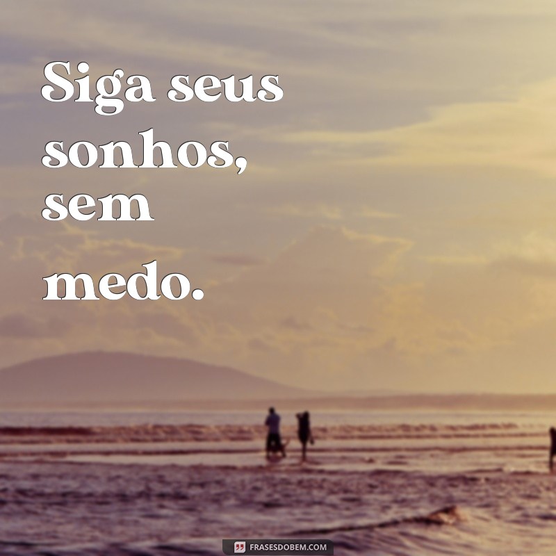 Descubra as melhores frases curtas para arrasar na sua foto de perfil do Facebook 