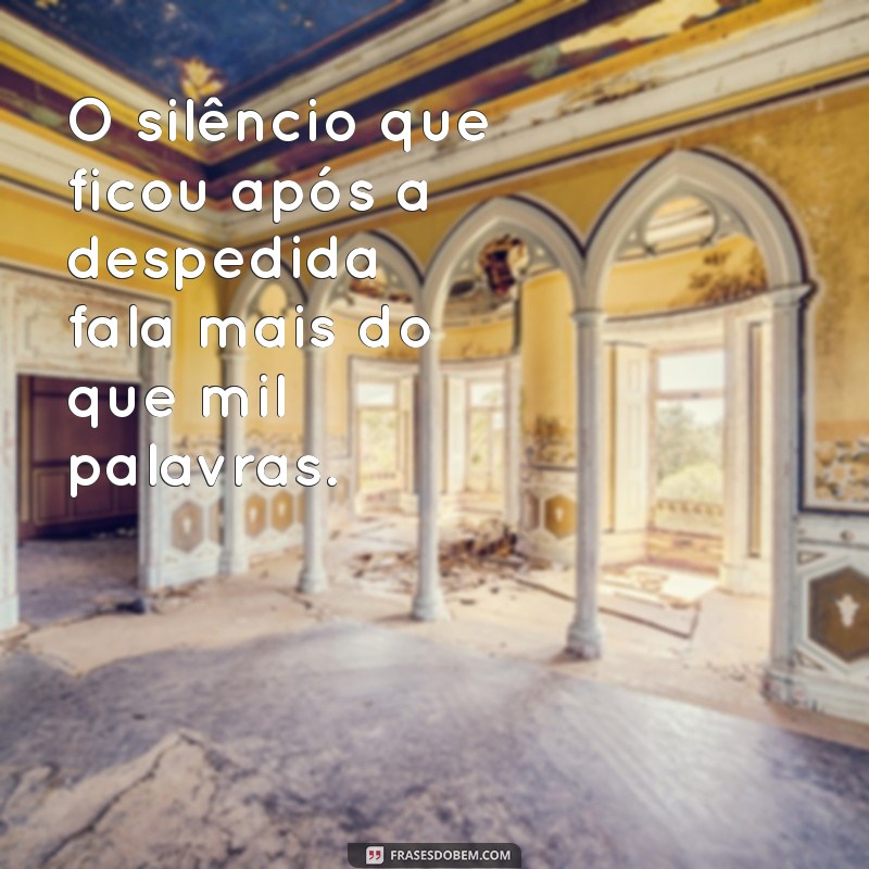 Frases de Desilusão: Reflexões Profundas para Superar Momentos Difíceis 