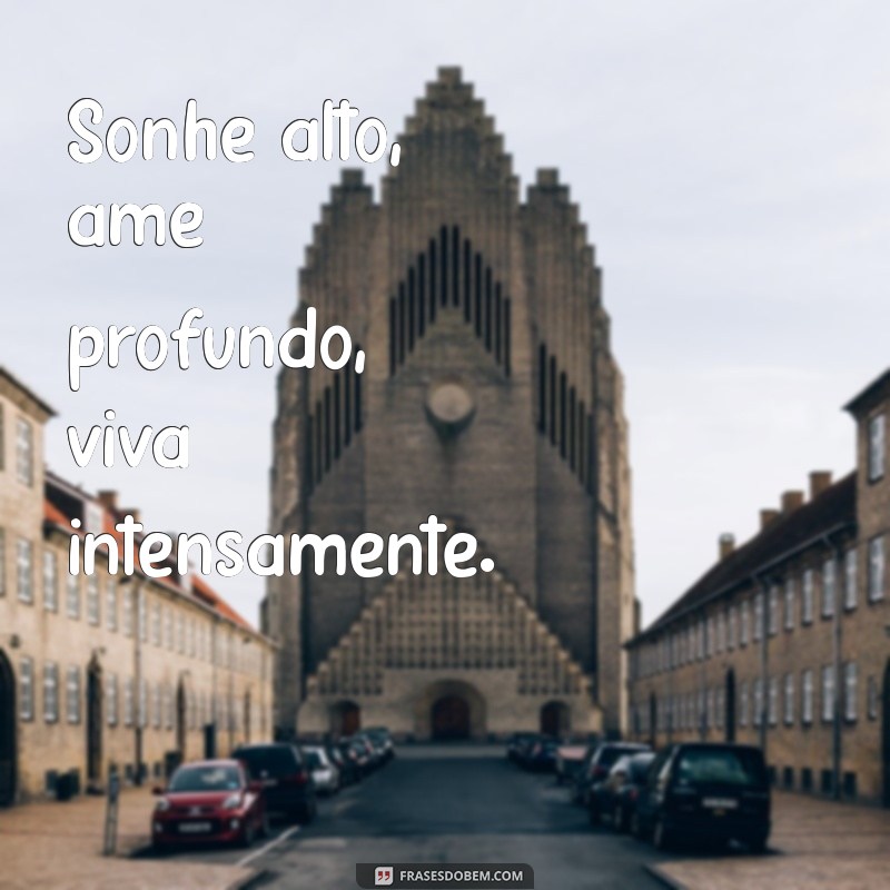 As Melhores Frases para Legendar Suas Fotos no Instagram 