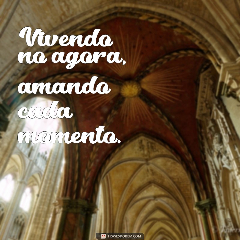 Frases Inspiradoras para Fotos Sozinha no Instagram: Destaque Seu Estilo Único 