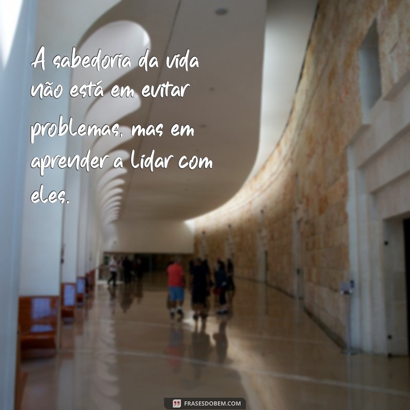 Frases Inspiradoras de um Grande Pensador: Reflexões para a Vida 