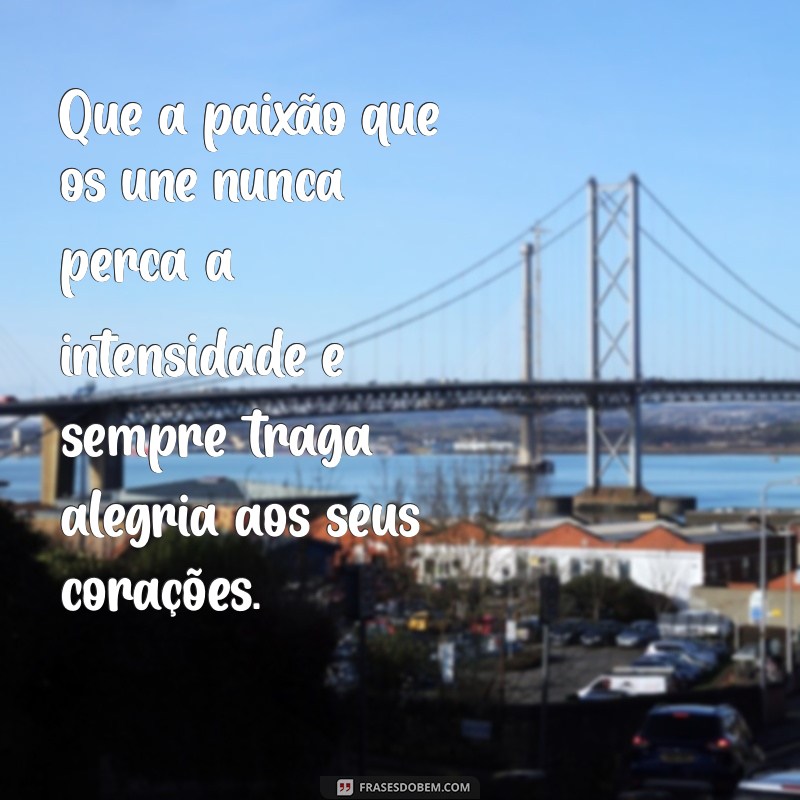 Frases Inspiradoras de Felicidade para Celebrar o Amor do Casal 