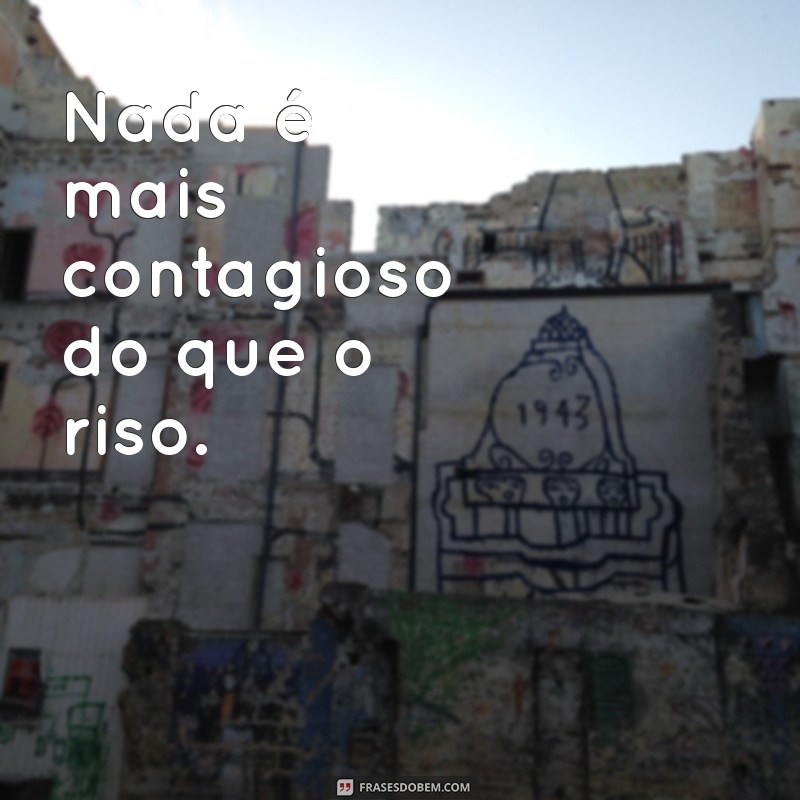 Frases de Riso: Inspire-se e Espalhe Alegria com Humor e Sorrisos 