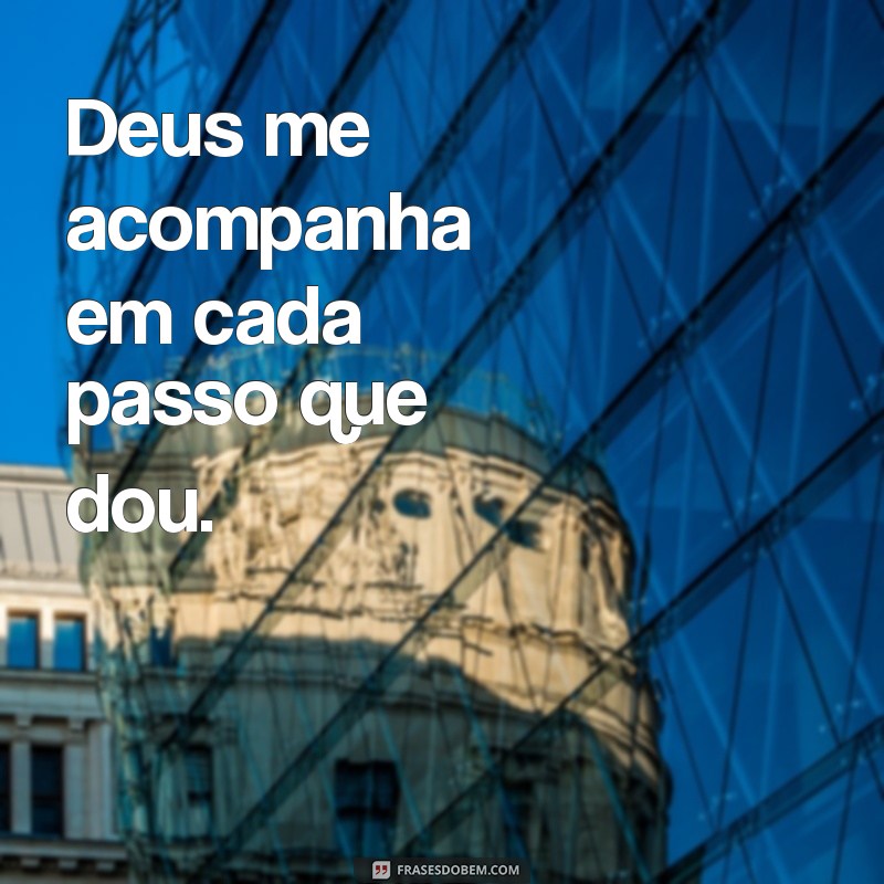 Frases Inspiradoras de Deus para Seu Status: Encontre Paz e Motivação 