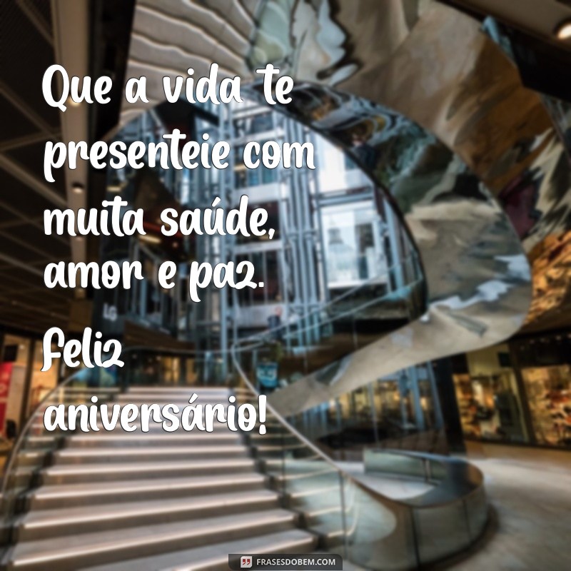 Mensagens de Aniversário Inesquecíveis para Surpreender Seu Amigo 