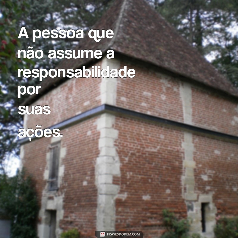 Entendendo o Comportamento Imoral: O Que Define uma Pessoa Imoral? 