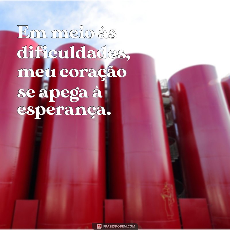 As Melhores Frases de Louvor para Status: Inspire e Compartilhe 