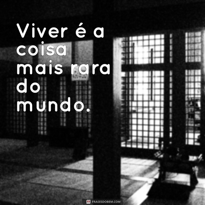 Melhores Frases para Atualizar Seu Status e Inspirar Seus Seguidores 