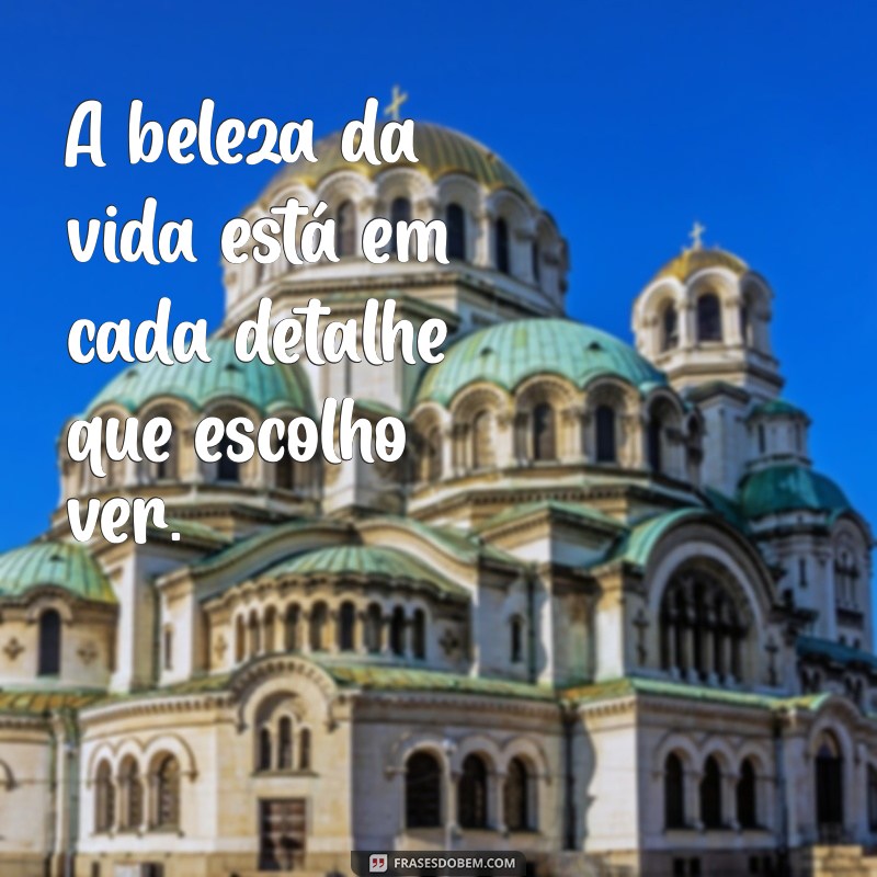 Melhores Frases para Fotos Sozinha: Inspire Seu Status 