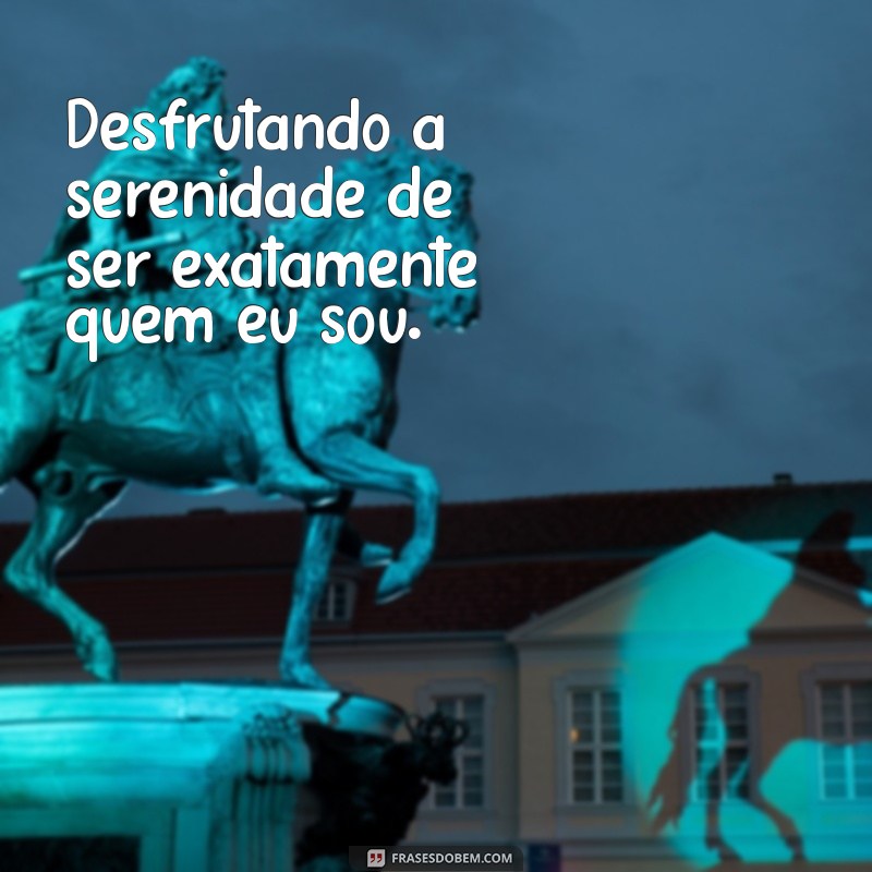 Melhores Frases para Fotos Sozinha: Inspire Seu Status 