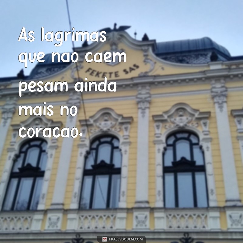 Frases Tristes para Tumblr: Expressões Profundas de Melancolia 