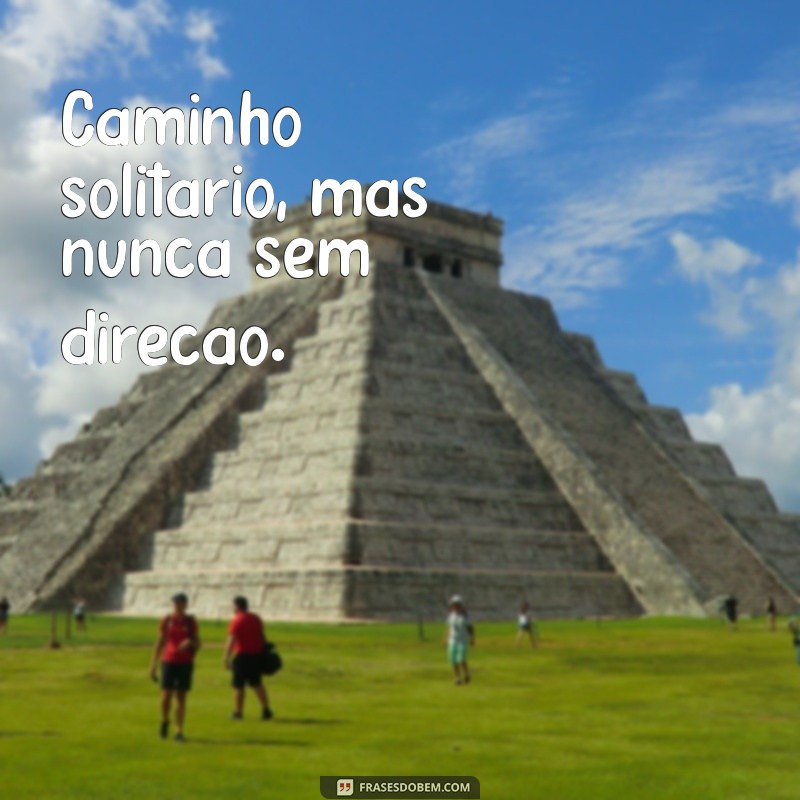 Olhos Vermelhos - Análise e Significado da Letra de Capital Inicial 