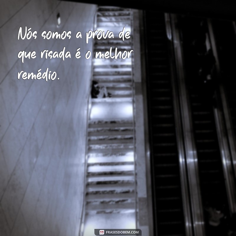 Legendas Perfeitas para Fotos com Amigas: Inspire-se com Nossas Frases 