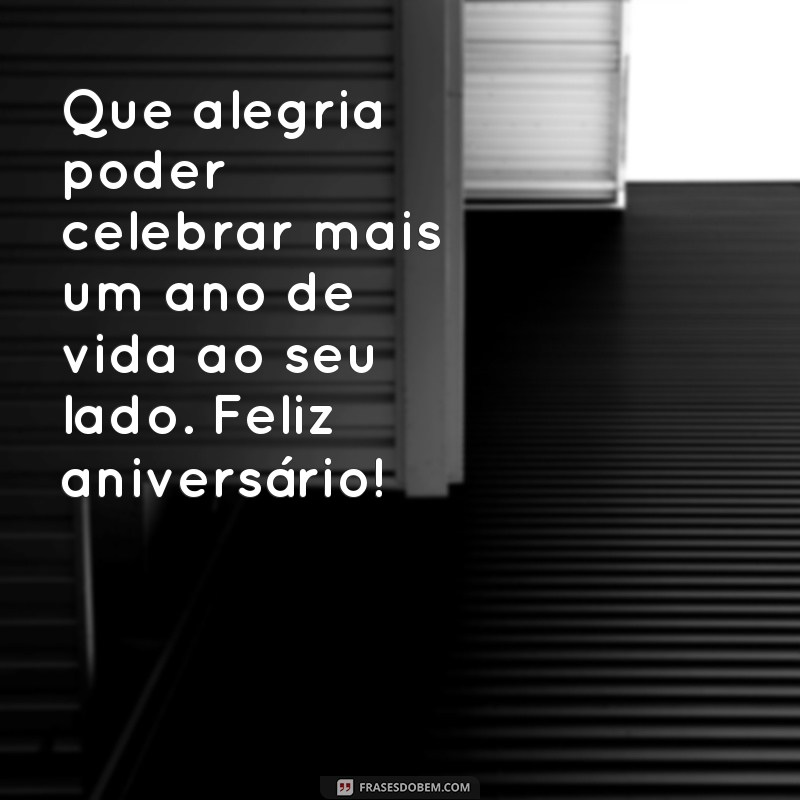 Descubra as melhores frases para um bolo de aniversário masculino simples 