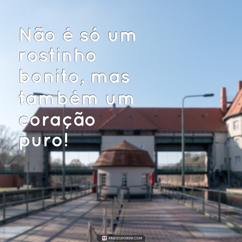 Encante-se com as melhores frases para fotos de meninos lindos 