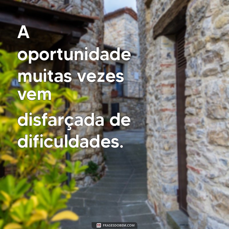 Frases Inspiradoras de Napoleon Hill para Transformar sua Mentalidade e Alcançar o Sucesso 