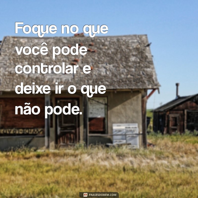 Mensagens de Sabedoria para Status: Inspire e Refletir com Frases Impactantes 